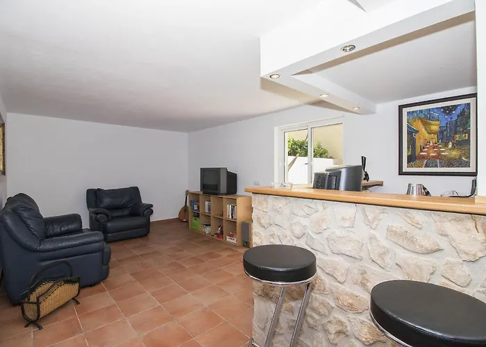 Casa Oliveira *